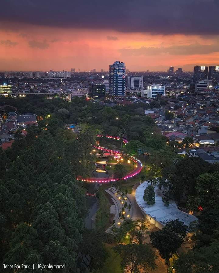 Tebet Ecopark Raih President’s Design Award Singapore 2023