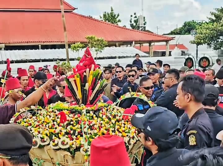 Grebeg Syawalan dan Distribusi Kesejahteraan